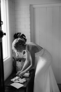 adelaide-wedding-photographer-golding-wines-gallery-60