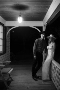 pioneer-farm-wedding-rehearsal-dinner-nyc-photographer-love-melissa-33