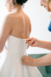 Reynoso-Clark-Bride-Getting-Ready-12
