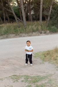 children-photoshoot-mallorca-woods-neco--17