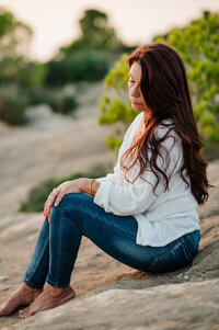 CAPTURING LIGHT -CLAUDIA CLIFF-93