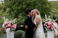 adelaide-wedding-photographer-golding-wines-gallery-87