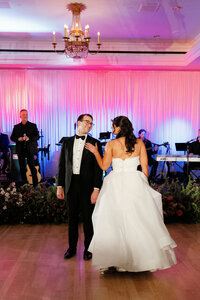 Samantha & Matt Wedding Sneak Peaks-110