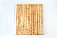 Gold-Sequin-Backdrop-BananaWho