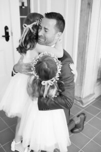 Flower Girls | Modern Editorial Wedding Photographer Quebec | Juno by Julia C. Vona