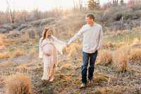 family mini engagement couple wedding christmas spring fall sessions maternity photographer wedding photography stuarts draft waynesboro charlottesville staunton2