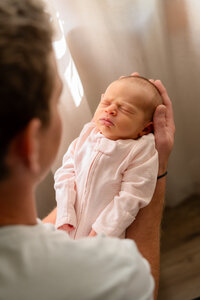 menomonee-falls-wisconsin-in-home-newborn-photographer-38