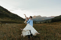 Mount-Crested-Butte-Elopement-Mountain-Photographer-30