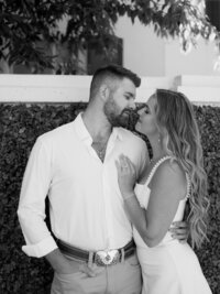 historic-downtown-engagement-session-15