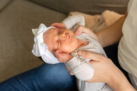 Relaxed-in-home-newborn-photographer-milwaukee-wisconsin-112