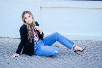 Jacksonville-Florida-senior-pictures-san marco-bartram-trail-47