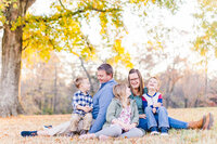 Family of five at the Chickamauga Battlefield by Elle Bea Photography