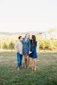 family mini engagement couple wedding christmas spring fall sessions maternity photographer wedding photography stuarts draft waynesboro charlottesville staunton43