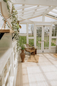 greenhouse-studio-natural-light-space-11