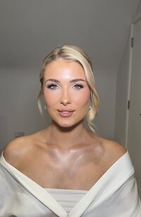 bride.blonde.wedding