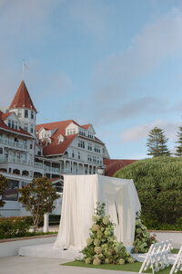 Coronado-Island-Hotel-Del-Coronado-Wedding-Alyssa-and-Logan-by-The-Delacastros-84