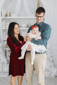 Toronto-Christmans-Mini-Sessions-Mint-Room-Studios-White-Loft-3