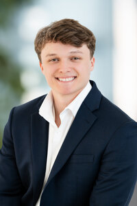 Dallas Fort Worth Headshot Photographer traditonal lifestyle on location in studio lightly photography-00079