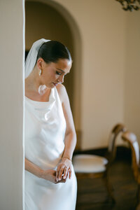Kristen Weaver Photography Orlando Florida Destination Photographer Worldwide Wedding Editorial Fashion Inspired Clean Film KWP -0302