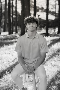 melmarie-photography-high-school-senior-photos-west-bend-wi.jpg-002