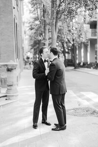 Philadelphia Wedding Photographer Kristen Weaver Photography Philly PA Worldwide Wedding Editorial Fashion Chic Clean Film-1107