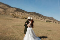 colorado-elopement-photographer-sylvan-dale-ranch53