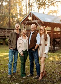 jamie-and-clint-photography-silverhill-alabama-covered-bridge-family-portraits-13