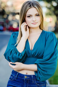 Jacksonville-Florida-senior-pictures-san marco-bartram-trail-61