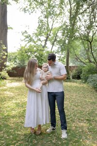 Boston Family Photographer. Boston Family Session. Beacon Hill Family Session. Summer Family Session. New England Family Photographer. Deborah Zoe Photography. Summer family session. Newborn photographer. Boston Newborn Photographer. Boston Portrait Photographer.