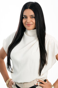 Dallas Fort Worth Headshot Photographer traditonal lifestyle on location in studio lightly photography-00075