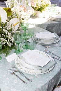 image of table setting at a wedding in detroit