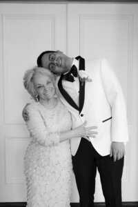 new-york-wedding-photographer-nyc-film-photographer-love-melissa-699