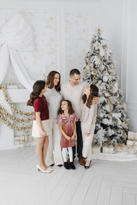 Toronto-Holiday-Mini-Sessions-Mint-Room-Studios-White-Loft-1