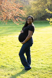 milwaukee-maternity-photographer-outdoor-session-5