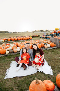family mini engagement couple wedding christmas spring fall sessions maternity photographer wedding photography stuarts draft waynesboro charlottesville staunton55