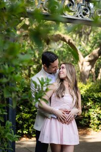 Elegant engagement photos at Forsyth Park | Classy Park Engagement Savannah GA