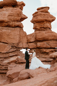 colorado-springs-garden-of-the-gods-elopement7