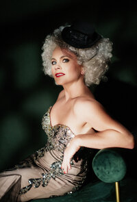 tampa-photographer-studio-wardrobe-22