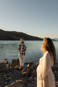 Maternity session at Tekapo lake