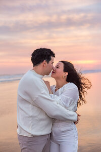 couples-photoshoot-mallorca-beach-at-sunset 54