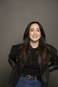 Erin Floto by KW Headshots