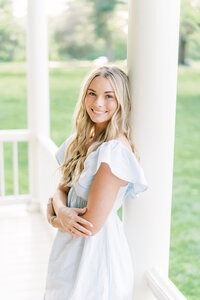 ellie-g-16-louisville-senior-photographer