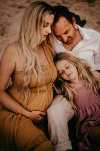 emotive-maternity-photos-hawaii