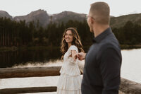 Srague-Lake-Engagement-Rocky-Mountain-National-Park-Colorado-Engagement-09