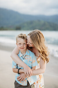 Sunset Splash Session Hanalei Bay Kauai Family Photographer-5