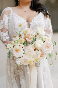 Arra_CityHall_Bridal