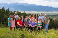 Large family photos in Angel Fire, NM