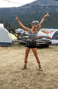 Karysa Hulahooping