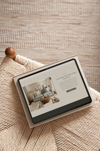 Lauren ipad