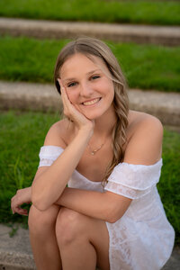 melmarie-photography-senior-photographer-Sussex-wi.jpg-109